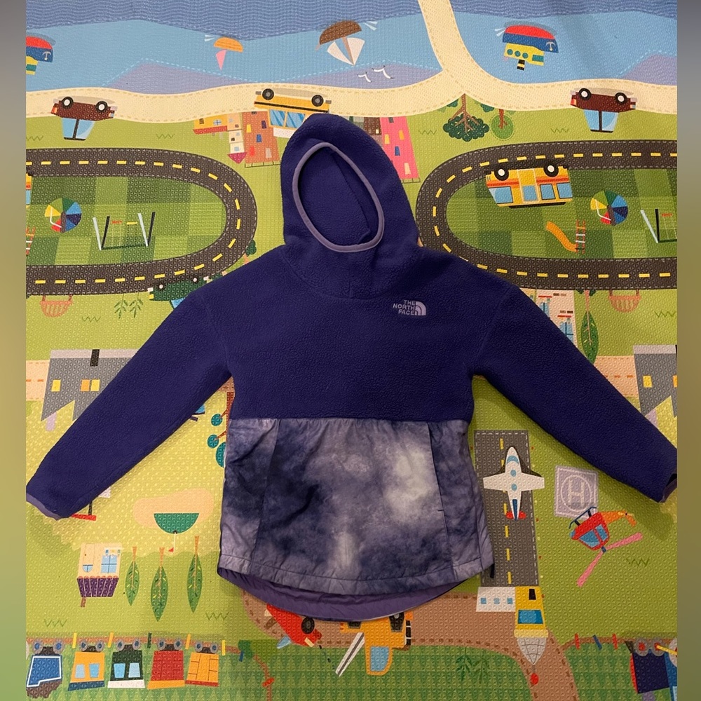The North Face Girls XS Fleece Pullover EUC